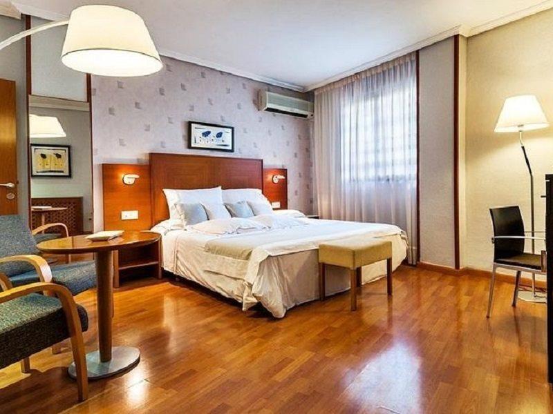 Hotel Xauen Jaén Εξωτερικό φωτογραφία