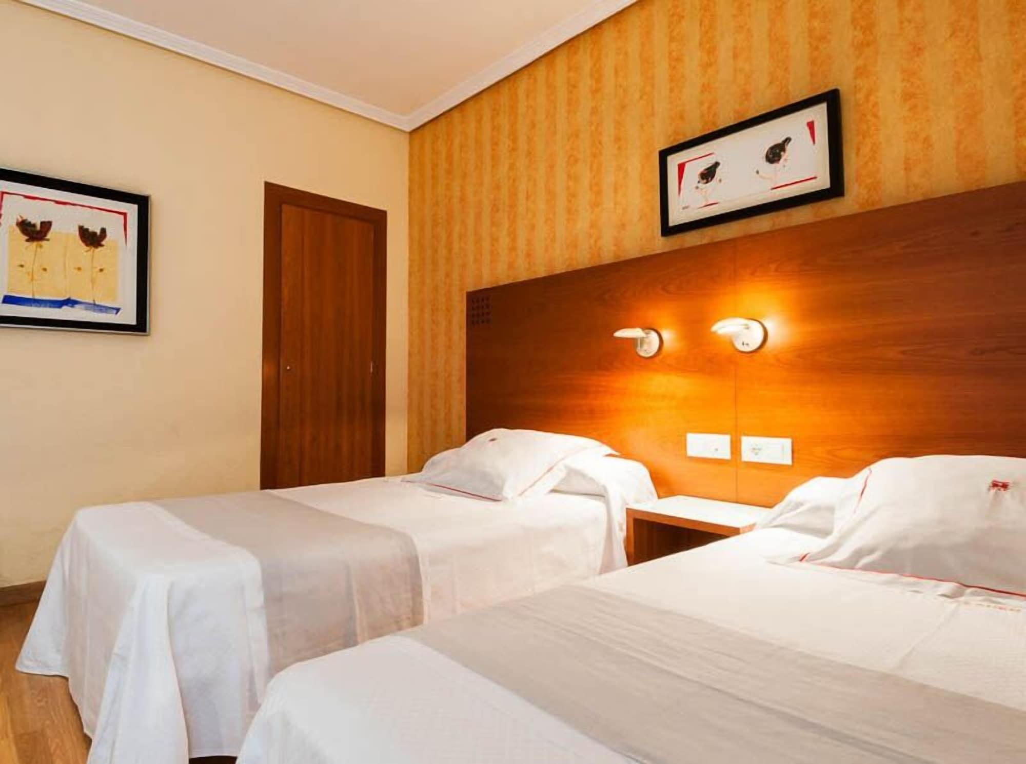 Hotel Xauen Jaén Εξωτερικό φωτογραφία