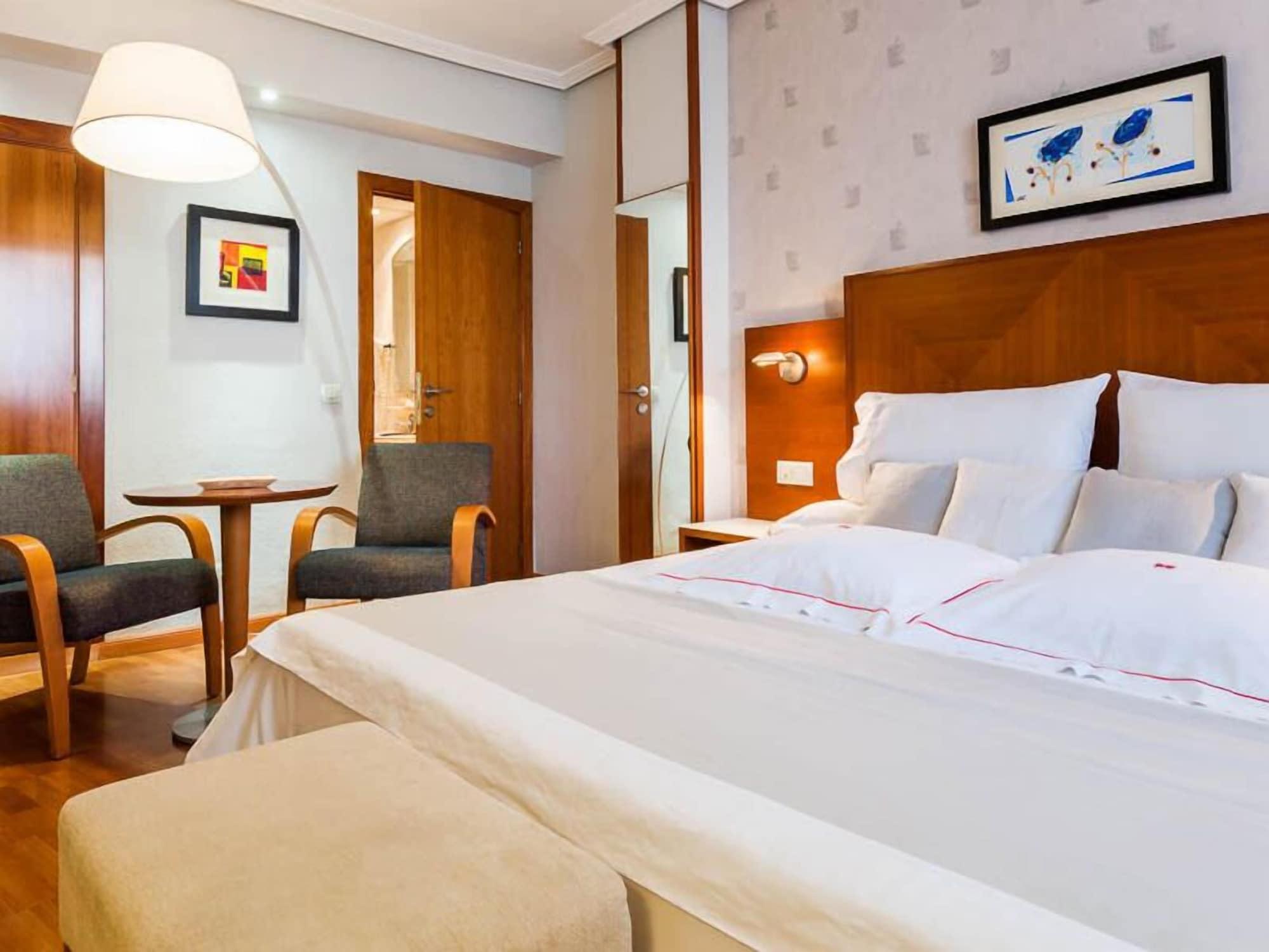 Hotel Xauen Jaén Εξωτερικό φωτογραφία
