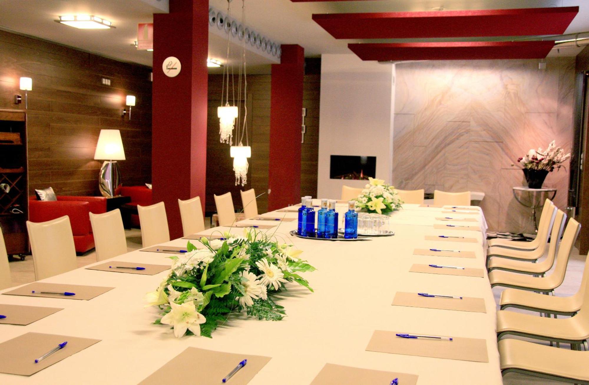 Hotel Xauen Jaén Εξωτερικό φωτογραφία